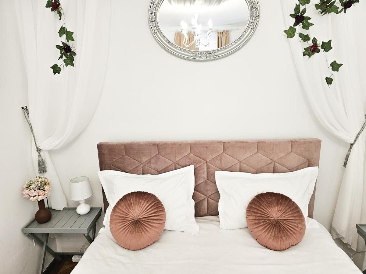 Marigold Boutique Daire Braşov Dış mekan fotoğraf