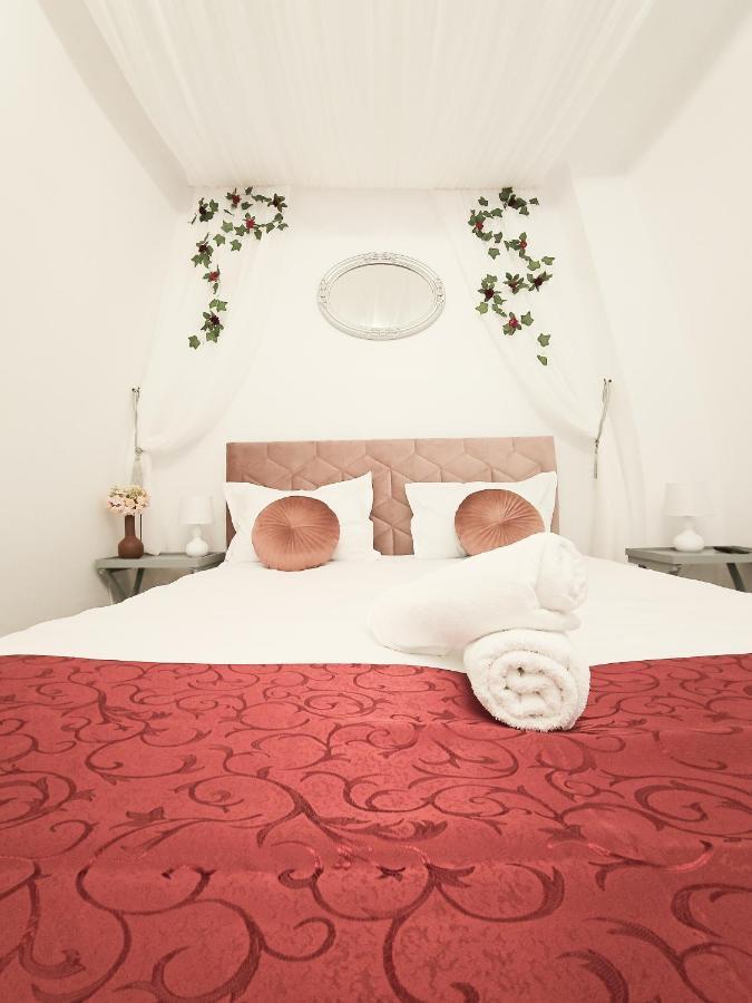 Marigold Boutique Daire Braşov Dış mekan fotoğraf