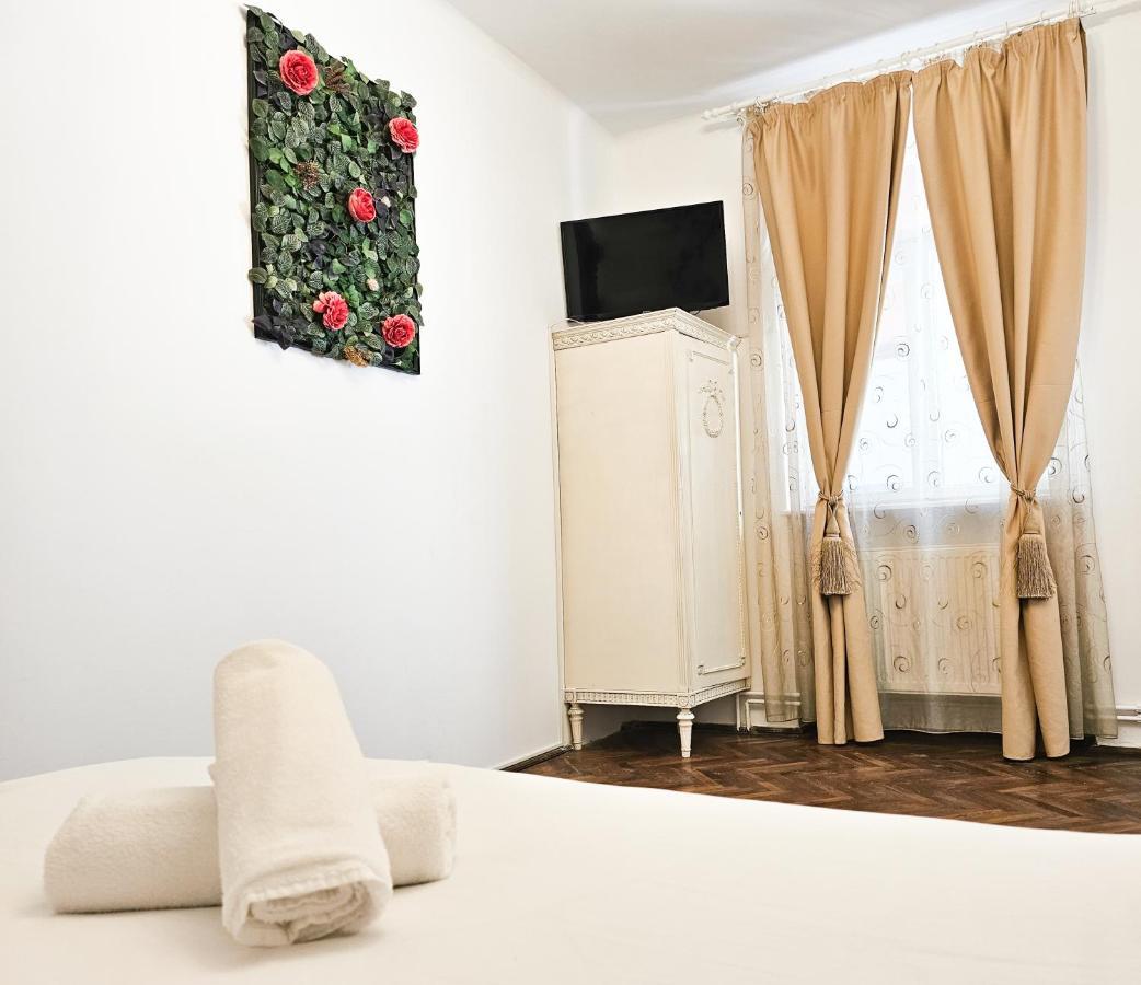 Marigold Boutique Daire Braşov Dış mekan fotoğraf